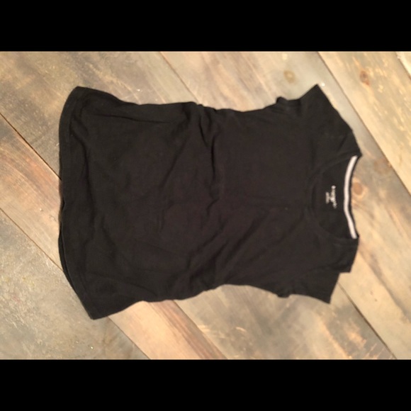 Liz Lange Maternity Tops - Picture 2 of 6